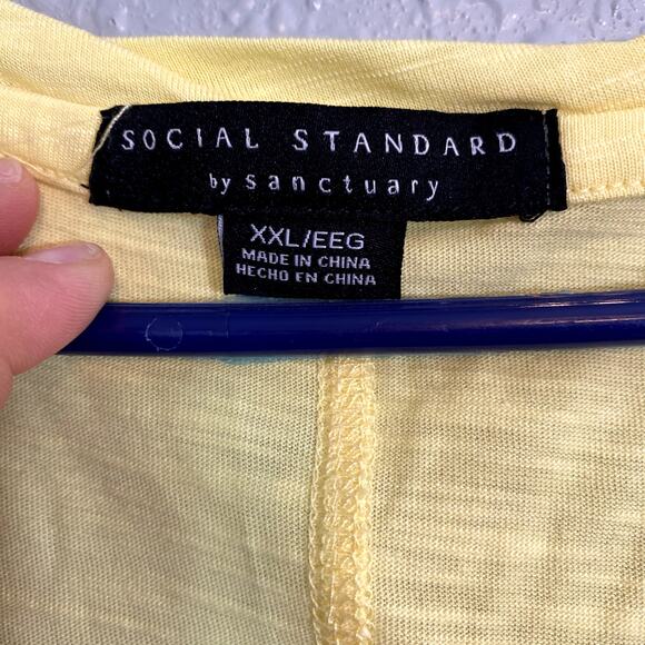 Social Standard Sanctuary XXL Tee Shirt Top Short Sleeve Yellow Scoop Neck - Picture 3 of 9
